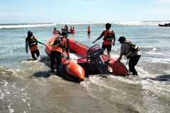 Basarnas Bengkulu imbau pengunjung tidak mandi di Pantai Panjang